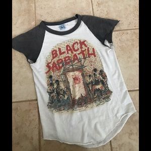 Paper-thin Vintage 1981 Black Sabbath Mob Rules Baseball Tee Shirt